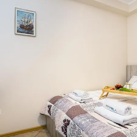 Azyl Na Niskiej Piamola Apartamento